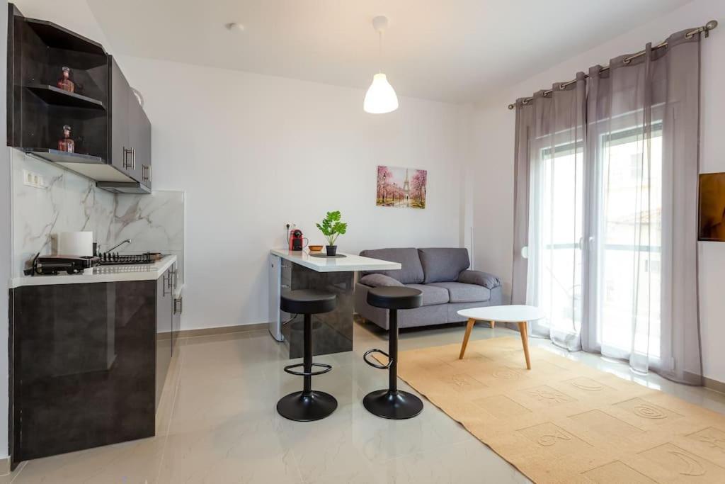 Elegant Apartment Tesalonika Bagian luar foto